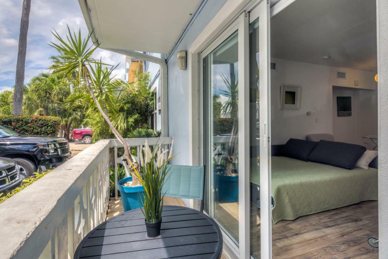 751 Meridian House Aparthotel Miami Beach Exterior photo